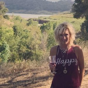 Meet your Posher, Deanna